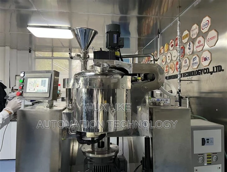 Universal Mixing Cooking Equipment